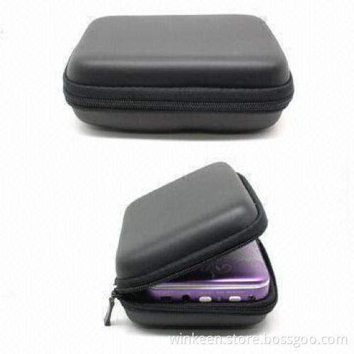 Foldable High Capacity Solar Chargers with 4,200mAh Battery Power, 5.5V Solar-cell Panel